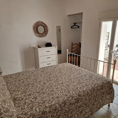 Casa De La Familia - Apartment *